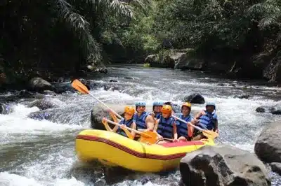 Paket Gathering di Bali Rafting